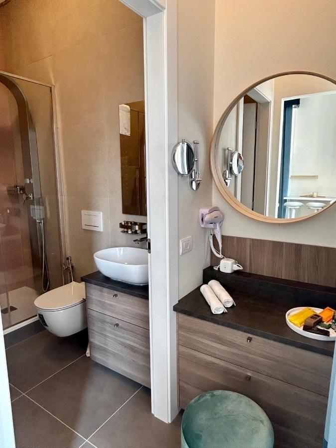 King's - Quiet And Refined In The Heart Of Appartamento *